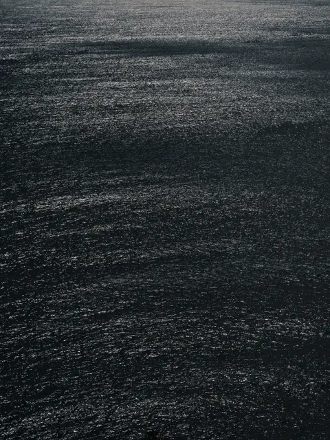 Moonlight Water Phone Wallpaper · moon · 1440×1920
