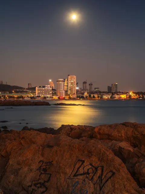 Moonlight Water Phone Wallpaper · moon · 1440×1920
