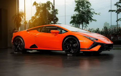 超級跑車 4K桌布 · cars · 3840×2400