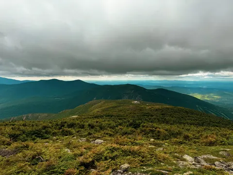 Papel de parede Acima das nuvens 4K · mountains · 3840×2880