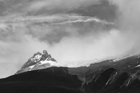 خلفية باتاغونيا بدقة 4K · mountains · 3840×2560