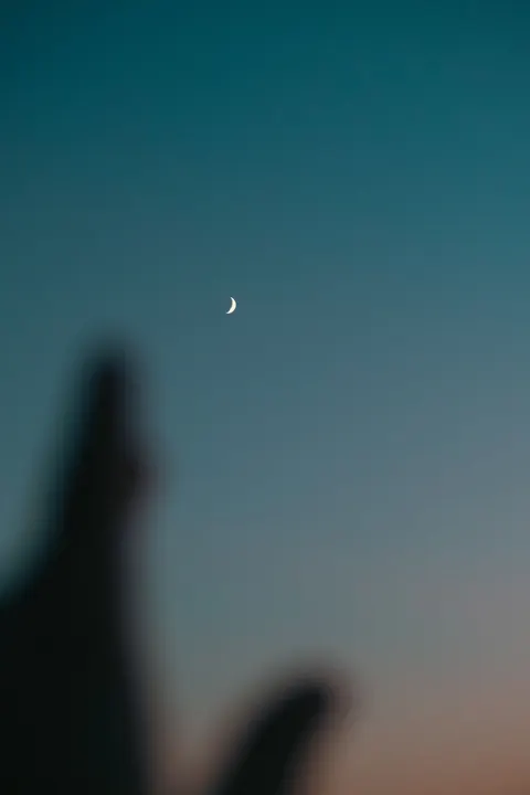 Crescent Moon Phone Wallpaper · moon · 1440×2160