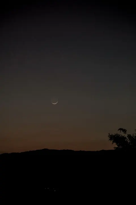 Crescent Moon Phone Wallpaper · moon · 1440×2160