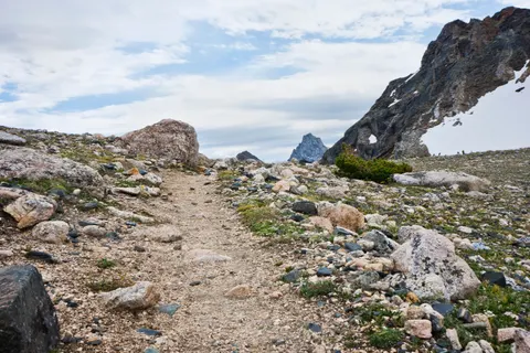 Mountain Trail 4K Wallpaper · mountains · 3840×2560