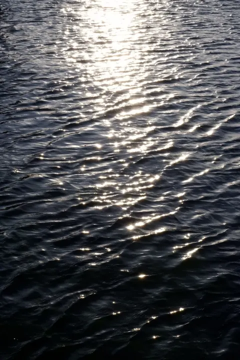 Moonlight Water Phone Wallpaper · moon · 1440×2160