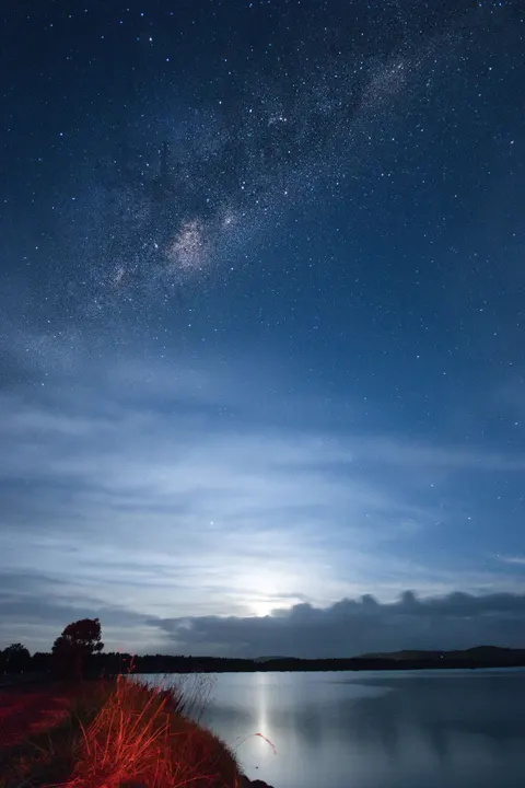 Moonlight Water Phone Wallpaper · moon · 1440×2160