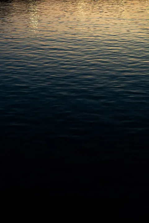 Moonlight Water Phone Wallpaper · moon · 1440×2160