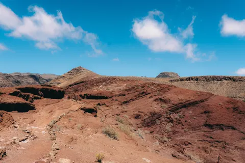 Vulkaantop 4K-achtergrond · mountains · 3840×2560