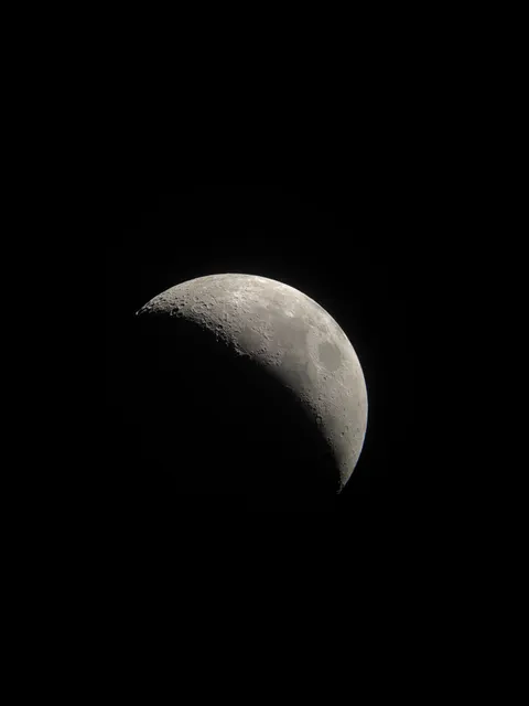 Crescent Moon Phone Wallpaper · moon · 1440×1920