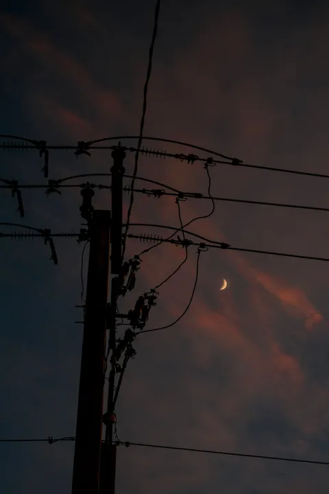 Crescent Moon Phone Wallpaper · moon · 1440×2160