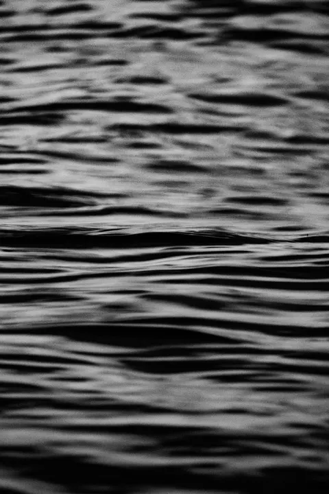 Moonlight Water Phone Wallpaper · moon · 1440×2160