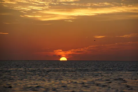 Sfondo Tramonto sull'oceano 4K · ocean · 3840×2560