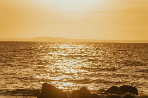 والپیپر غروب اقیانوس با کیفیت 4K · ocean · 3840×2553