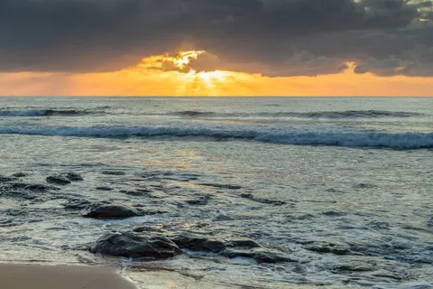 समुद्र पर सूर्यास्त 4K वॉलपेपर · ocean · 3840×2560