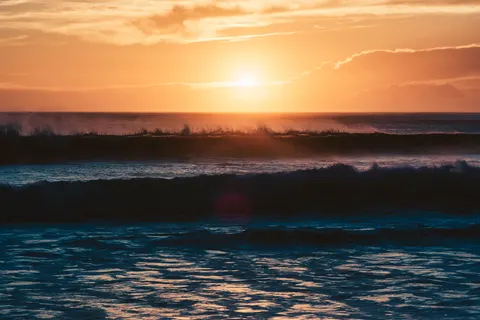 والپیپر غروب اقیانوس با کیفیت 4K · ocean · 3840×2560