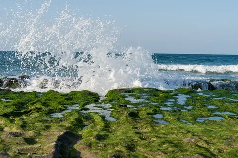 Fond d'écran Côte rocheuse 4K · ocean · 3840×2560