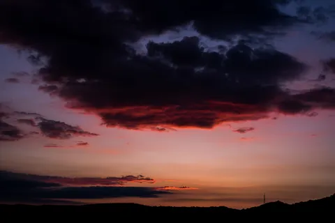 Dramatischer Himmel 4K Hintergrundbild · nature · 3840×2563
