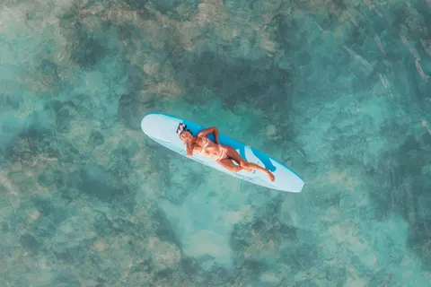 Обои Пляж сверху 4K · ocean · 3840×2558
