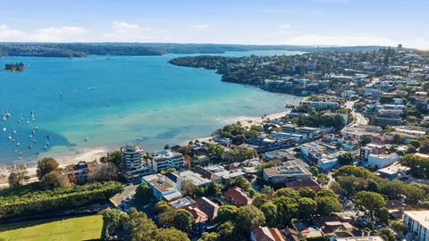 Fondo de pantalla Playa desde arriba 4K · ocean · 3840×2160