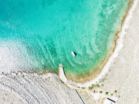 साफ़ लैगून 4K वॉलपेपर · ocean · 3840×2880