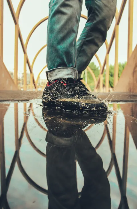 Rain Puddle Phone Wallpaper · rain · 1440×2194