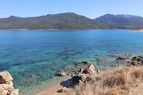Fond d'écran Lagon cristallin 4K · ocean · 3840×2560