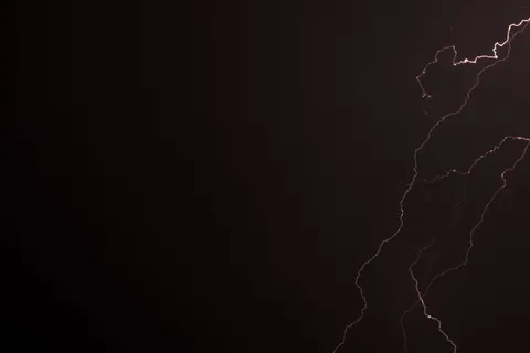 Fondo de pantalla Cielo tormentoso 4K · nature · 3840×2560