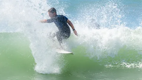 Surfgolf 4K-achtergrond · ocean · 3840×2161