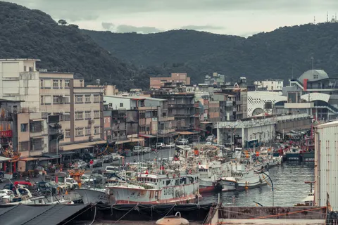 والپیپر بندرگاه ساحلی با کیفیت 4K · ocean · 3840×2561