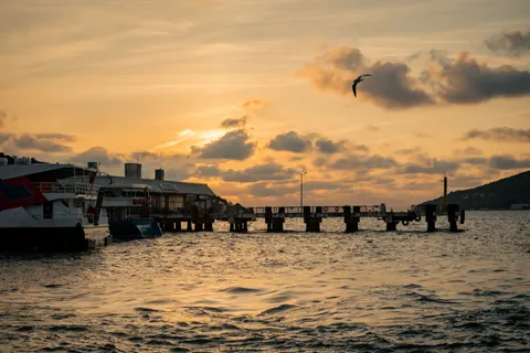 海岸港灣 4K桌布 · ocean · 3840×2560