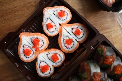 寿司 4K壁纸 · food · 3840×2561