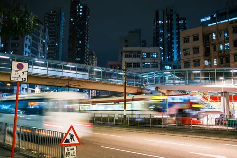 Hong Kong Night 4K Wallpaper · city · 3840×2560