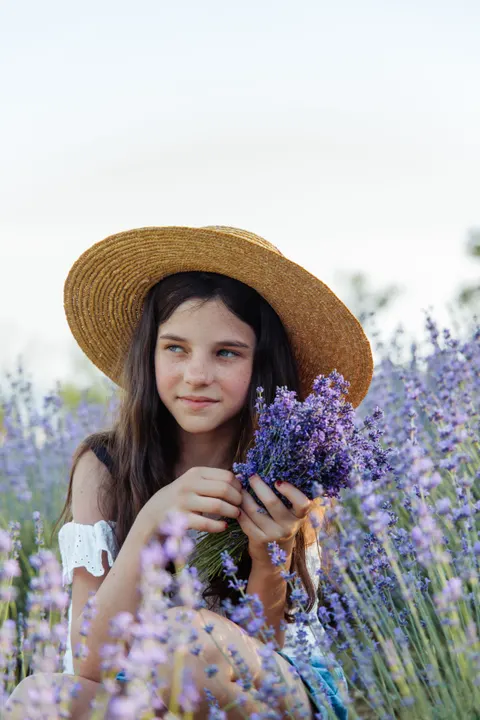 Lavender Phone Wallpaper · petals · 1440×2160