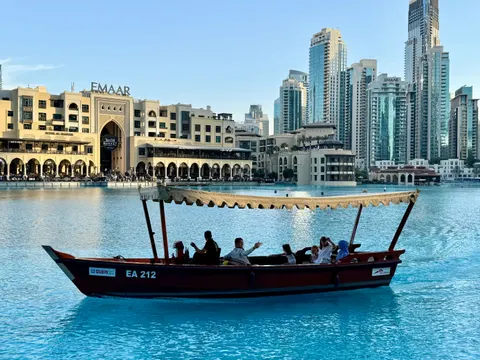 Dubai Skyline 4K Wallpaper · city · 3840×2880