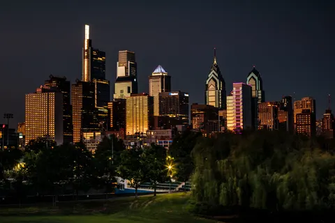 City Skyline at Night 4K Wallpaper · city · 3840×2560