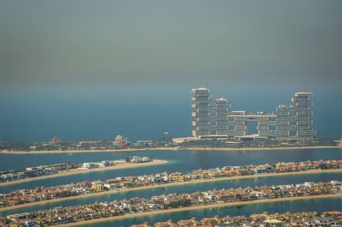 Tapeta Panorama Dubaju 4K · city · 3840×2553