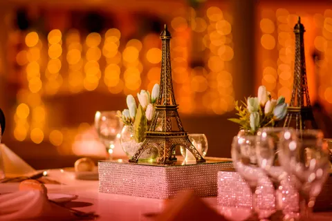 والپیپر پاریس در شب با کیفیت 4K · city · 3840×2560