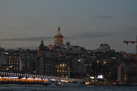 Fond d'écran Paris la nuit 4K · city · 3840×2553