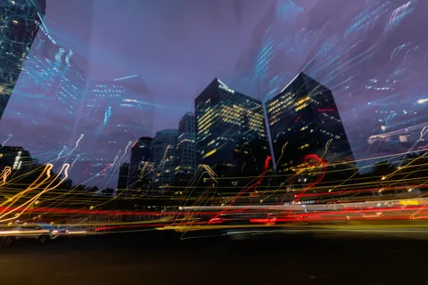 Sfondo Parigi di notte 4K · city · 3840×2560