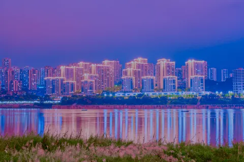 Fondo de pantalla Shanghái de noche 4K · city · 3840×2560
