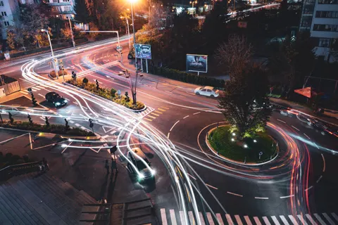 Sfondo Scie luminose 4K · city · 3840×2560