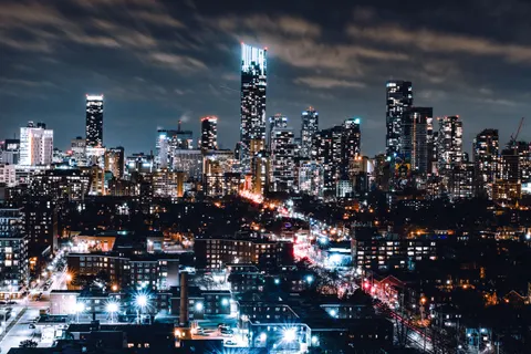 City Skyline at Night 4K Wallpaper · city · 3840×2560