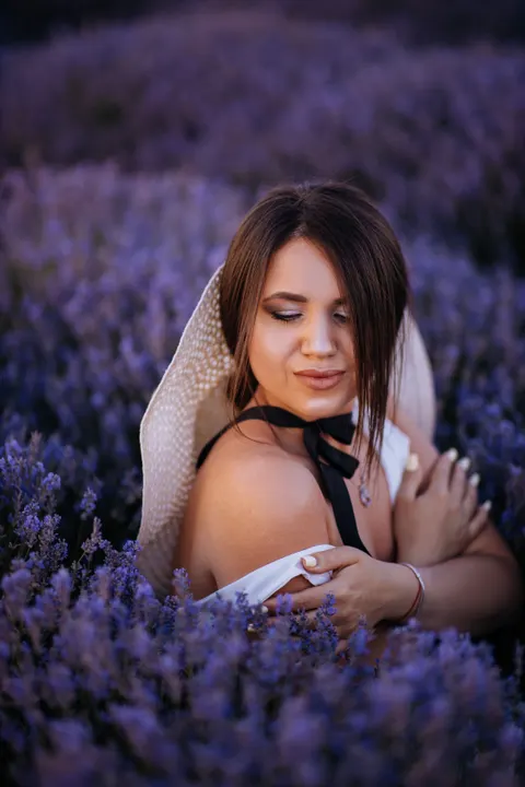 Lavender Phone Wallpaper · petals · 1440×2160