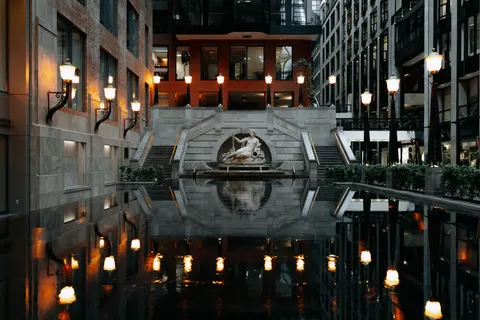 Fond d'écran Rue sous la pluie 4K · city · 3840×2560