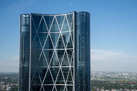 Wallpaper Menara Kaca 4K · architecture · 3840×2560