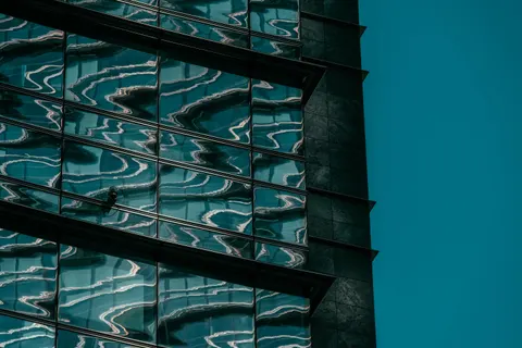 Glass Tower 4K Wallpaper · architecture · 3840×2560