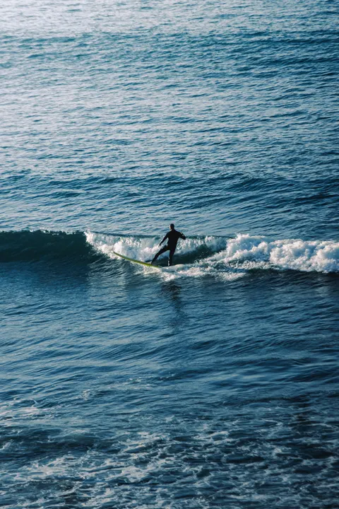 Surfing Phone Wallpaper · sport · 1440×2160
