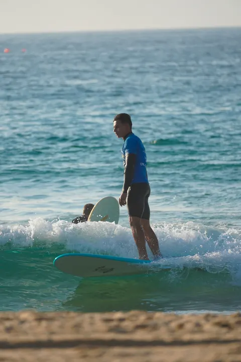Surfing Phone Wallpaper · sport · 1440×2160