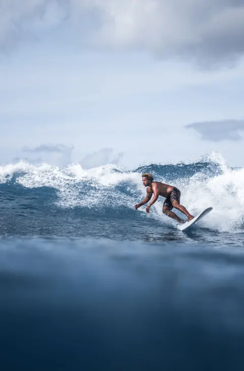 Surfing Phone Wallpaper · sport · 1440×2183