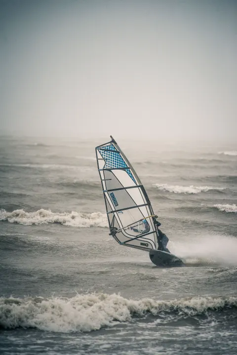 Surfing Phone Wallpaper · sport · 1440×2158